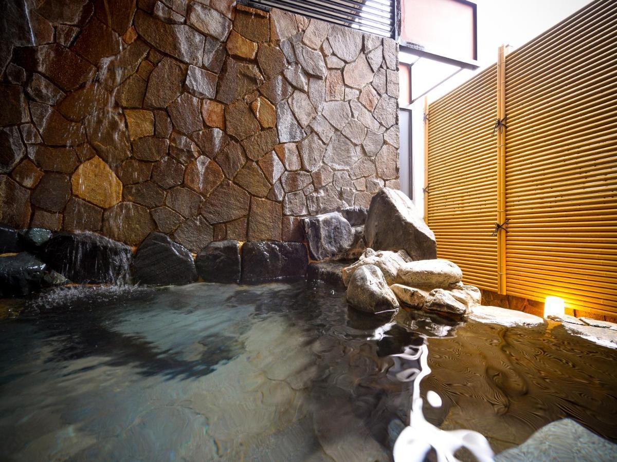 Apa Hotel Komatsu Grand Luaran gambar
