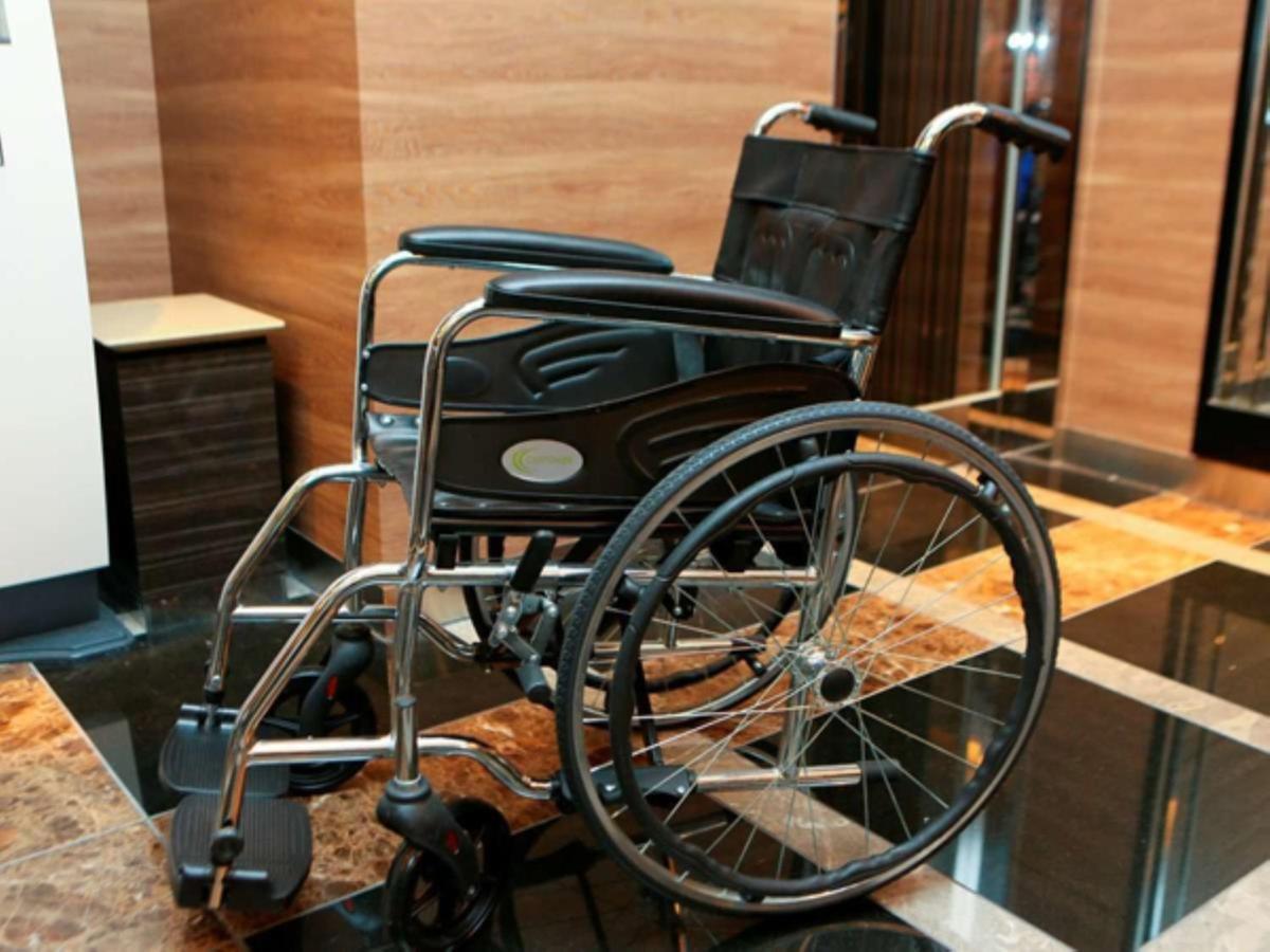 Apa Hotel Komatsu Grand Luaran gambar
