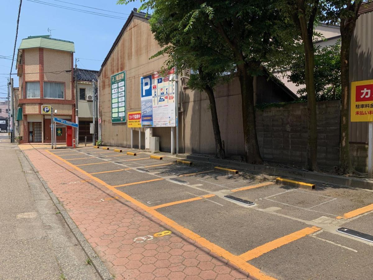 Apa Hotel Komatsu Grand Luaran gambar